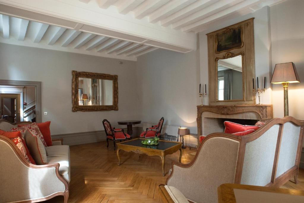 La Cour Berbisey - Teritoria Hotel Dijon Bagian luar foto